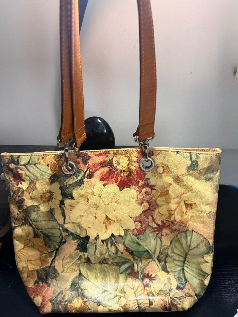 Beautiful Genuine Leather Floral Tote Bag – New Without Tags